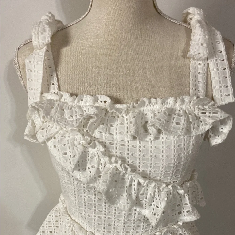 White Eyelet Ruffle Top - Picture 3 of 5